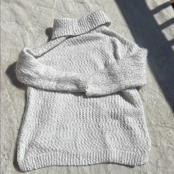 Reaction Kenneth Cole Textured Knit Top Size XL | Cozy Layers | Minimalist Chic - Picture 7 of 7